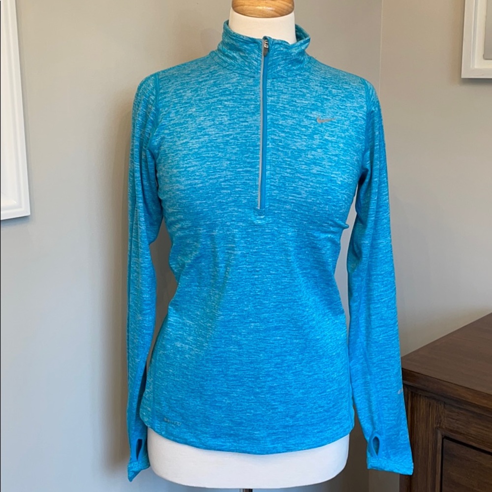 Nike DriFIT Long Sleeve Half Zip Running Top